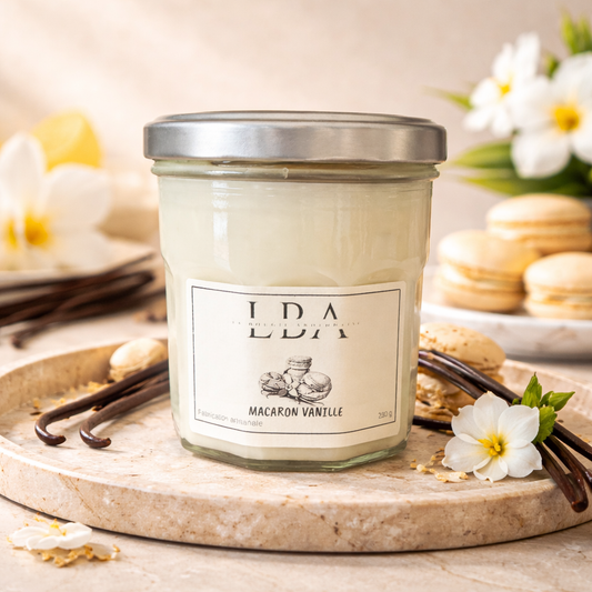 Bougie parfumée Macaron Vanille – 230g